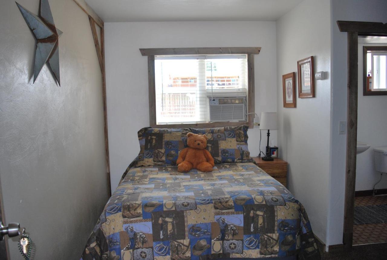 Cowboy Country Inn Escalante Esterno foto